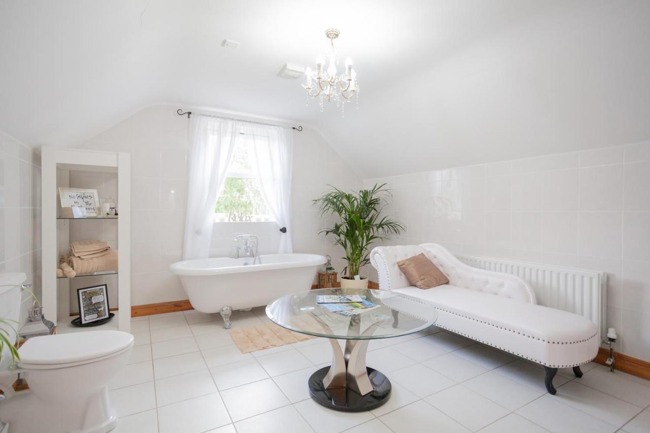 Longview House Bed and Breakfast Ballymoney Eksteriør billede